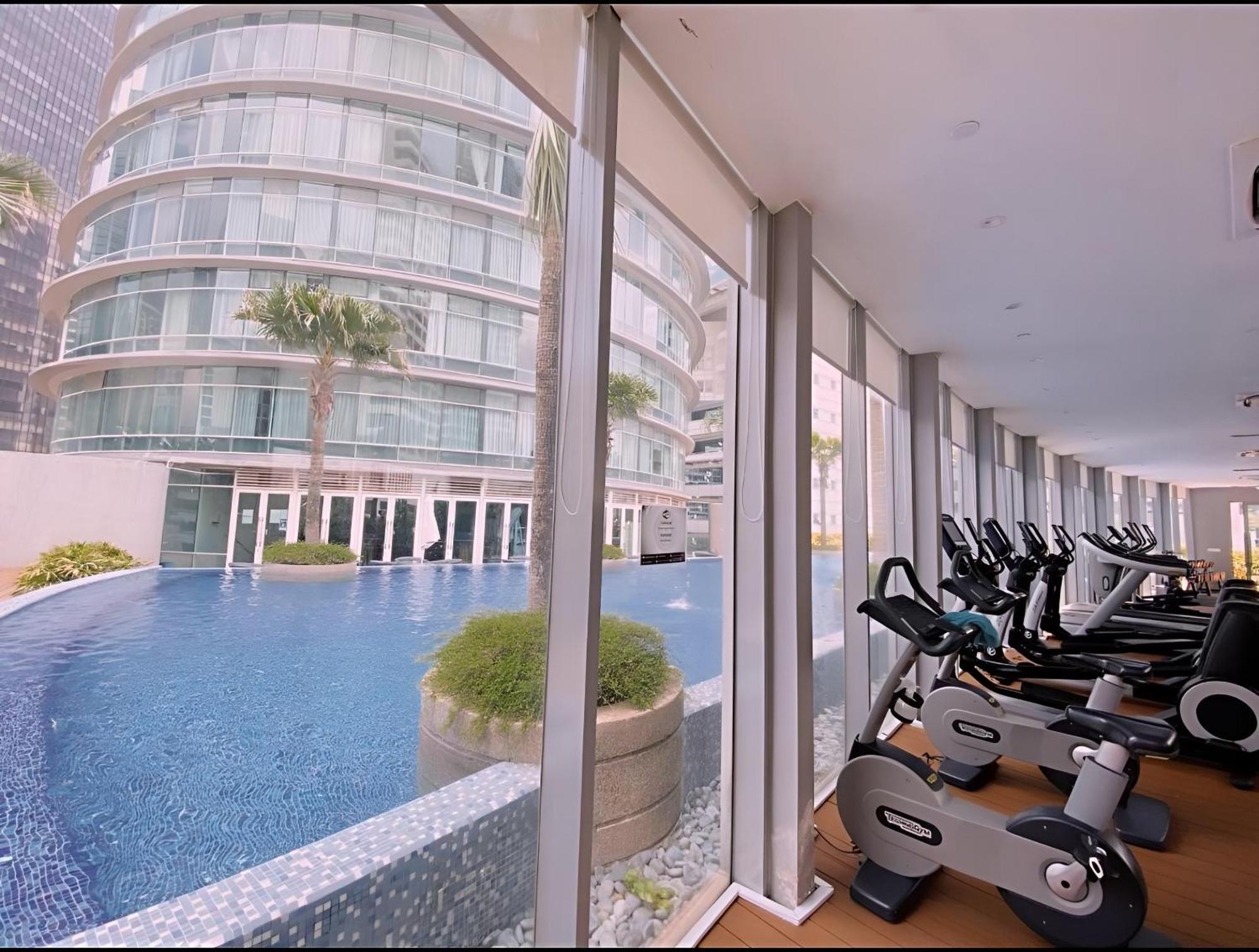 Vortex Hotel Suites Klcc At Kuala Lumpur City Center ภายนอก รูปภาพ